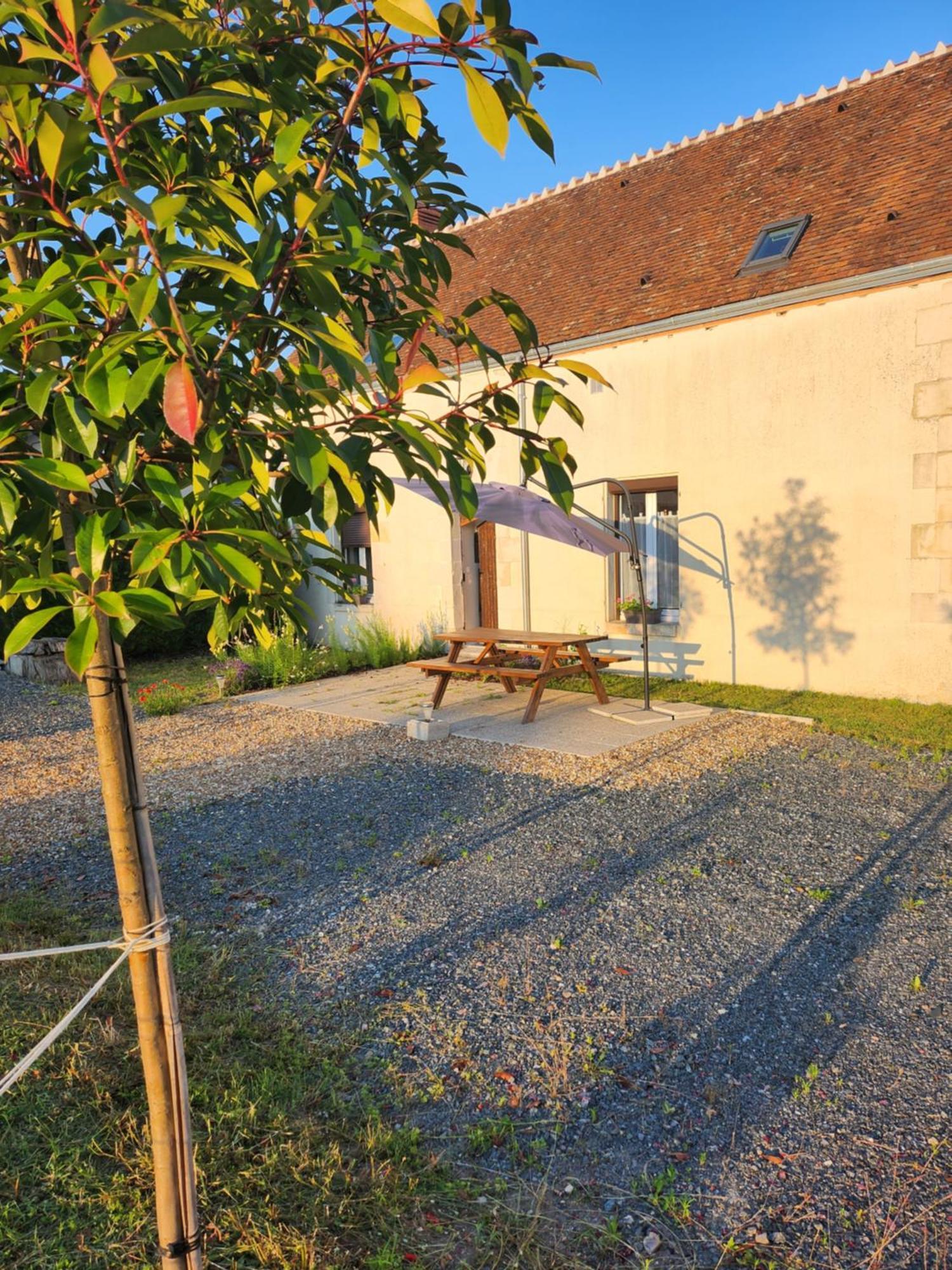 Les Peupliers Villa นอยเยส์-ซัวร์-แช ภายนอก รูปภาพ