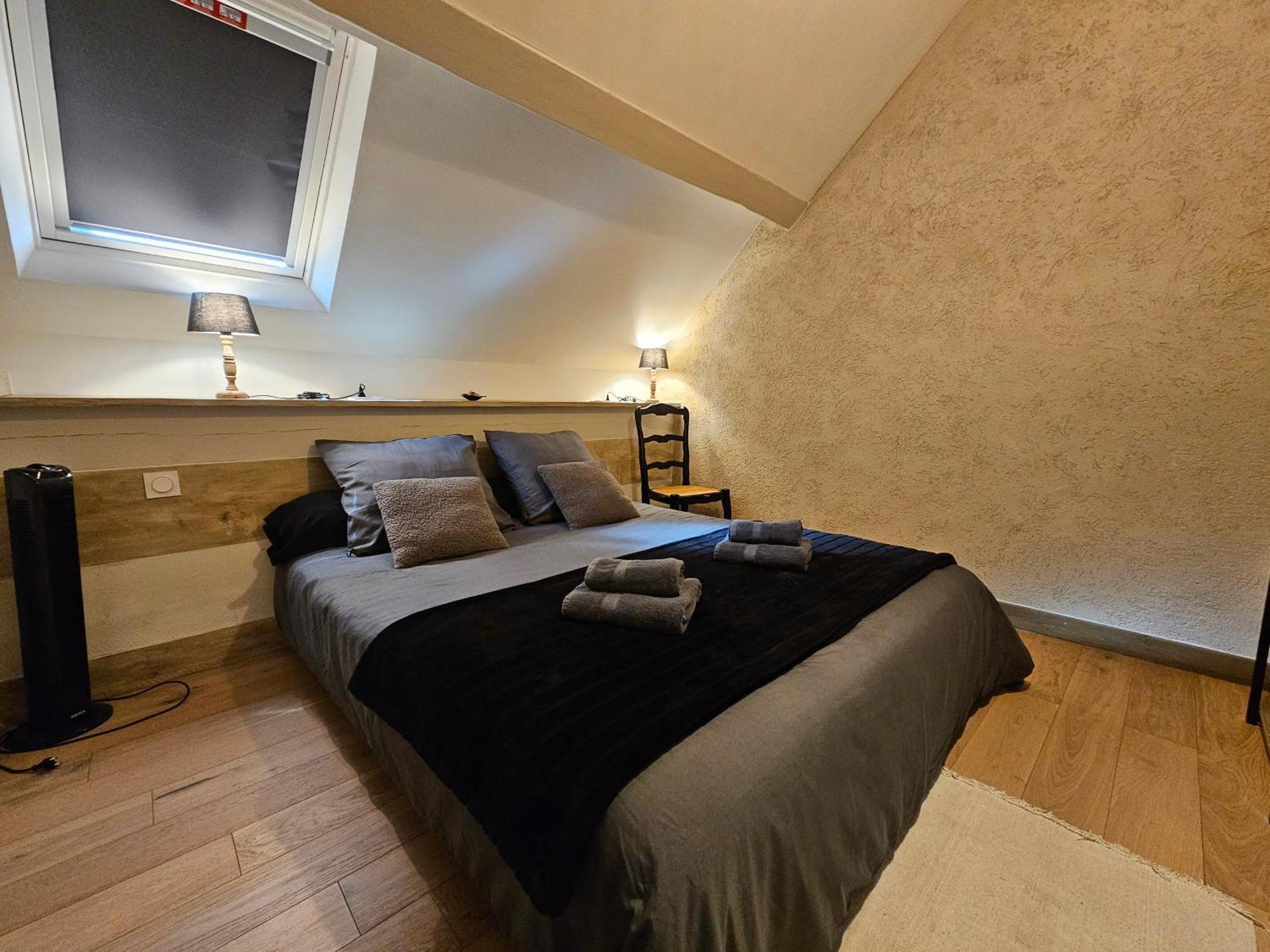 Les Peupliers Villa นอยเยส์-ซัวร์-แช ภายนอก รูปภาพ